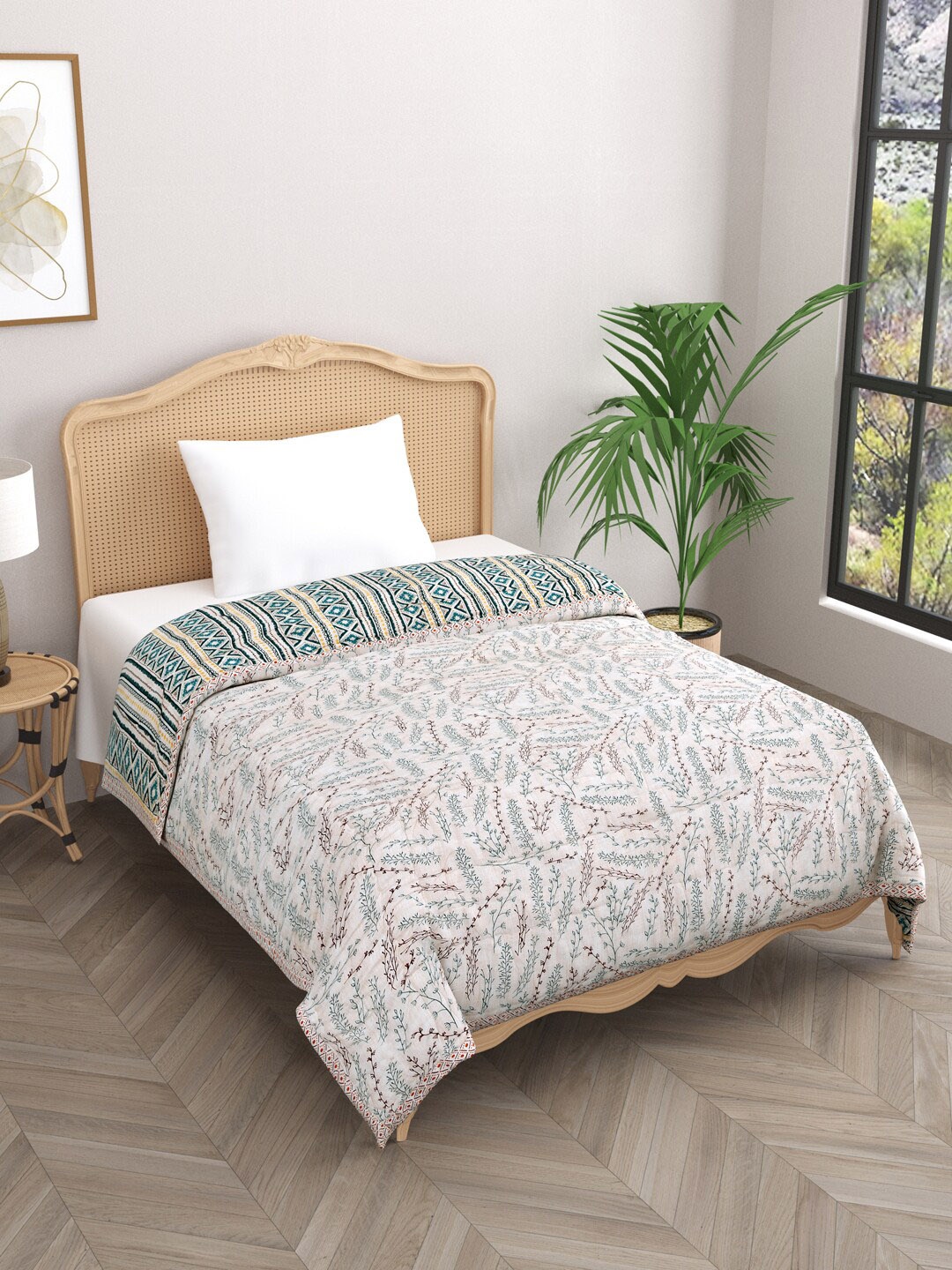 

Gulaab Jaipur Grey & White Floral Mild Winter Cotton 500 GSM Single Bed Quilt