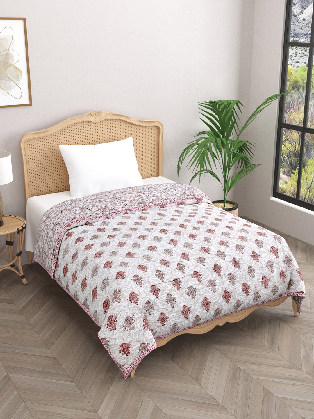 

Gulaab Jaipur White & Maroon Ethnic Motifs Mild Winter Cotton 500 GSM Single Bed Quilt