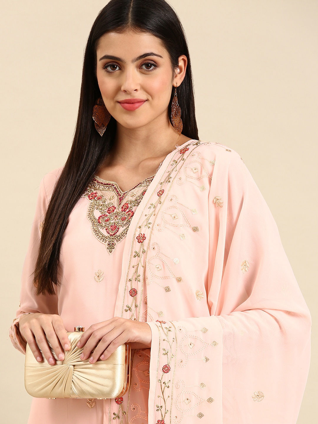 

Shaily Pink Embroidered Silk Georgette Unstitched Dress Material