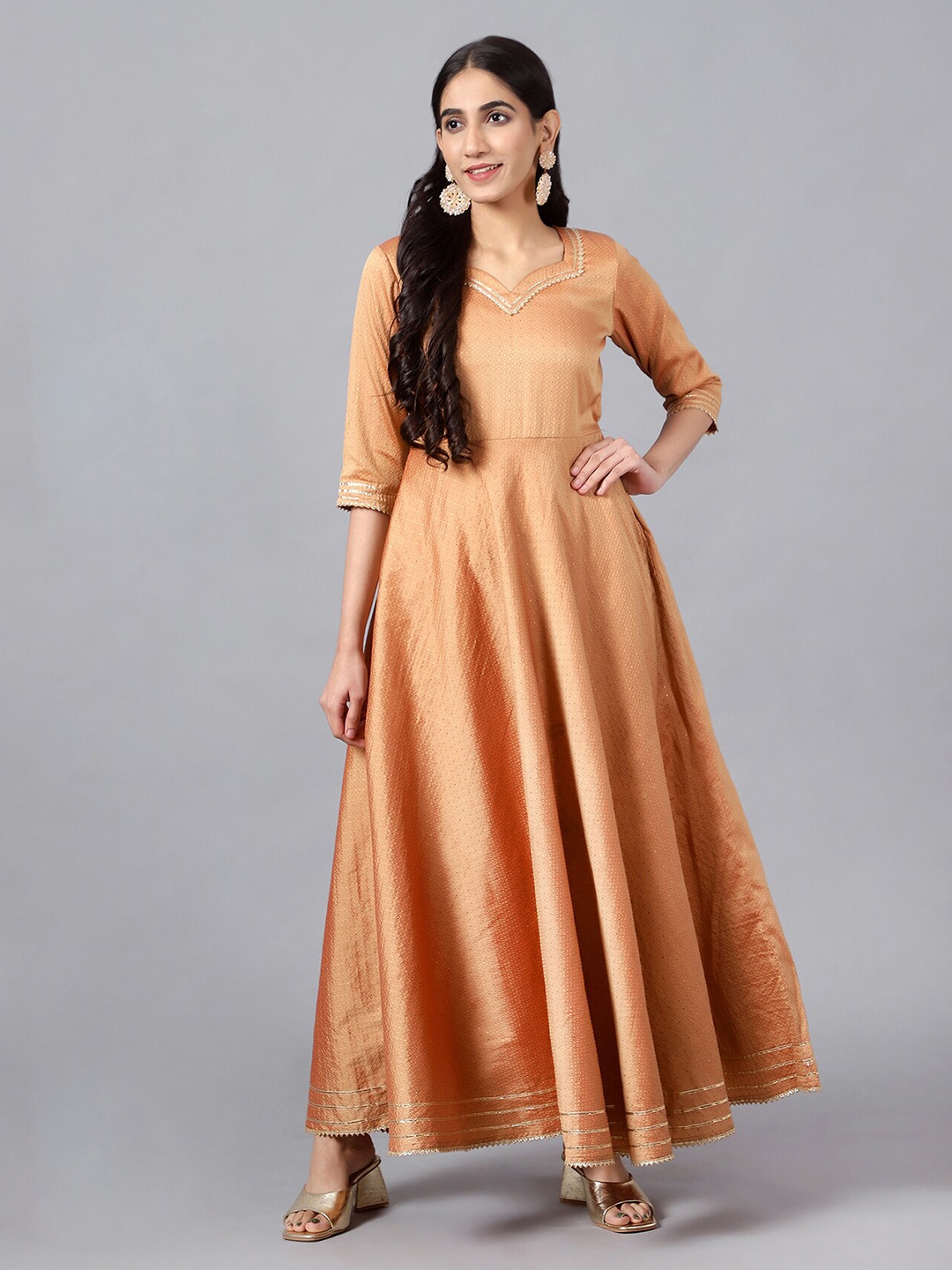 

V TRADITION V-Neck Maxi Dress, Bronze