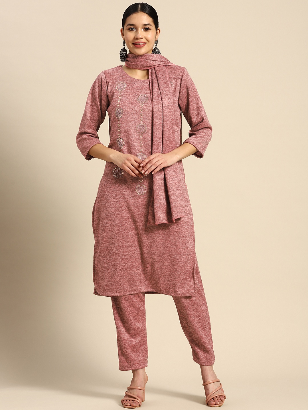 

Saadgi Embroidered Beads and Stones Pure Wool Kurta with Trousers & Shawl, Mauve