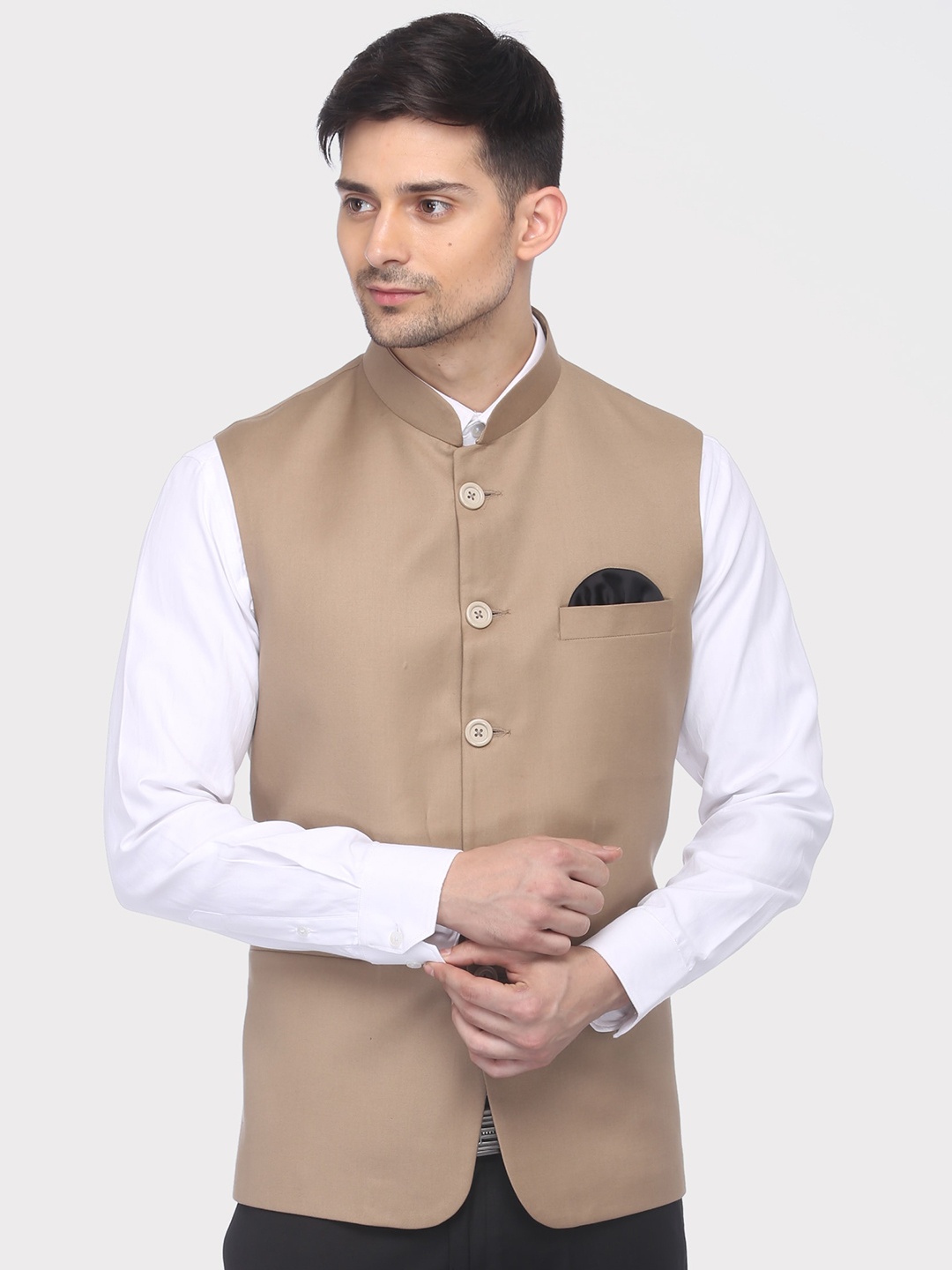 

FAVOROSKI Woven Slim-Fit Nehru Jacket, Beige