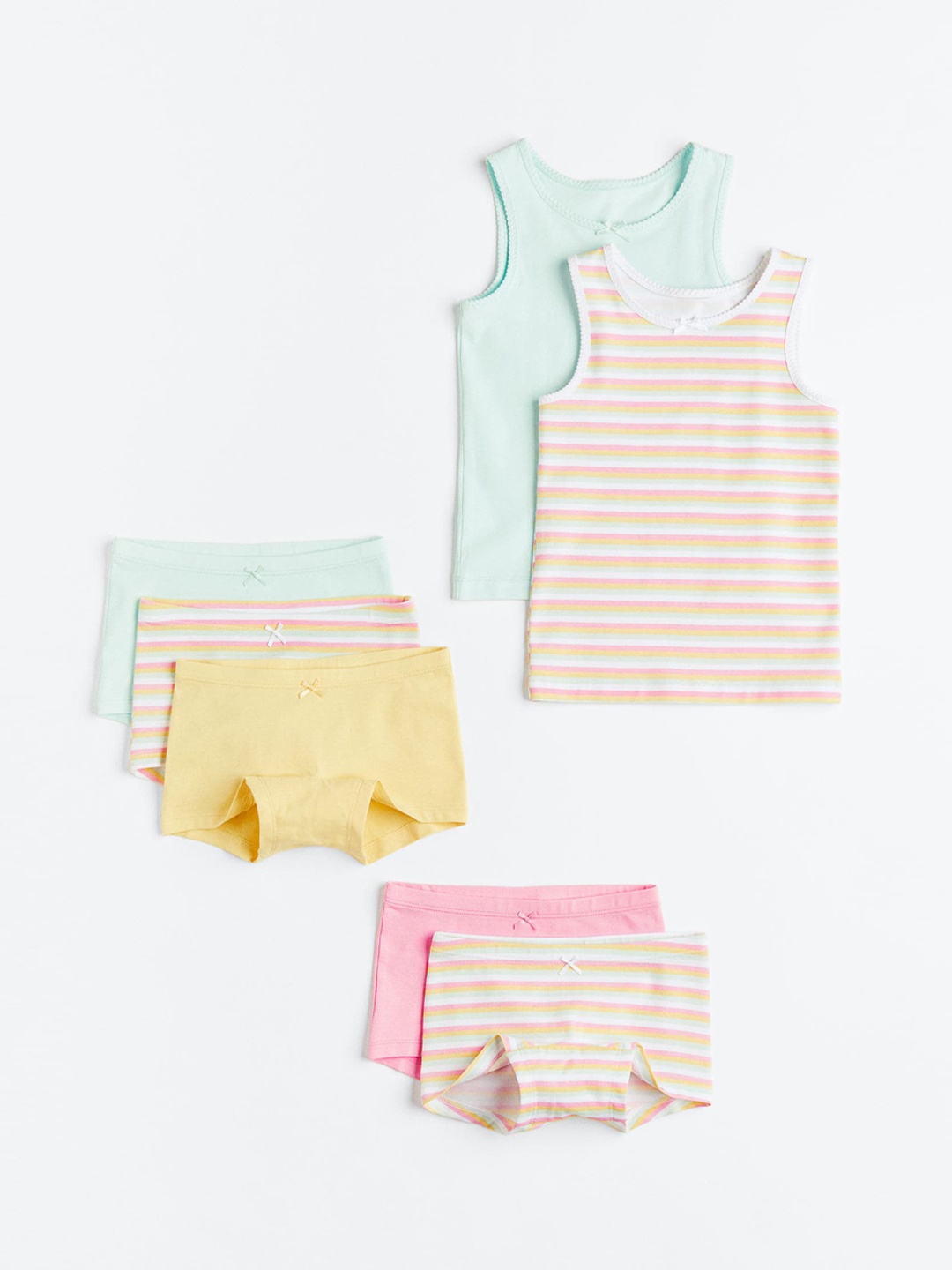 

H&M Girls 7-Piece Underwear Set, Pink