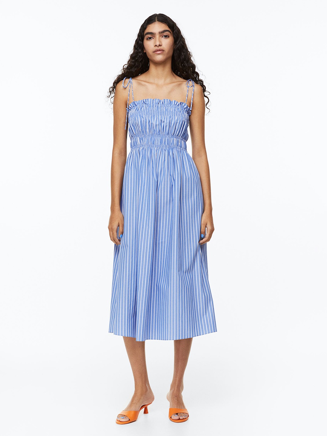 

H&M Women Smocked Seersucker Dress, Blue