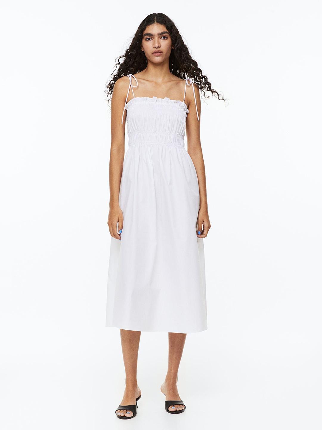 

H&M Women Smocked Seersucker Dress, White