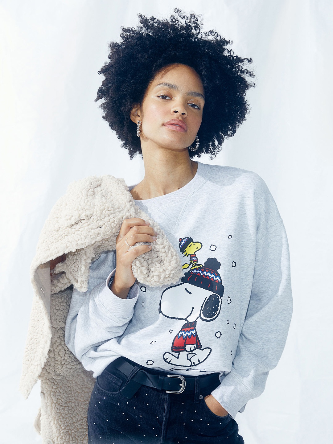 

H&M Women Oversized Motif-Front Sweatshirt, Grey
