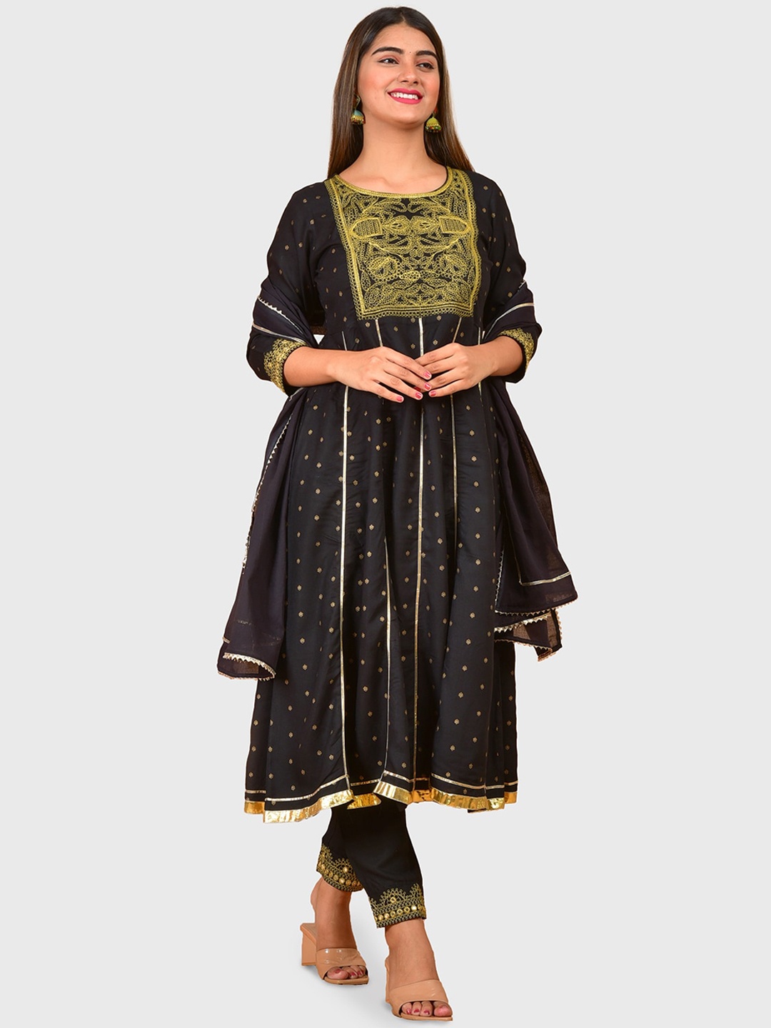 

ERISHA Women Floral Embroidered Thread Work Kurta with Trousers & With Dupatta, Black