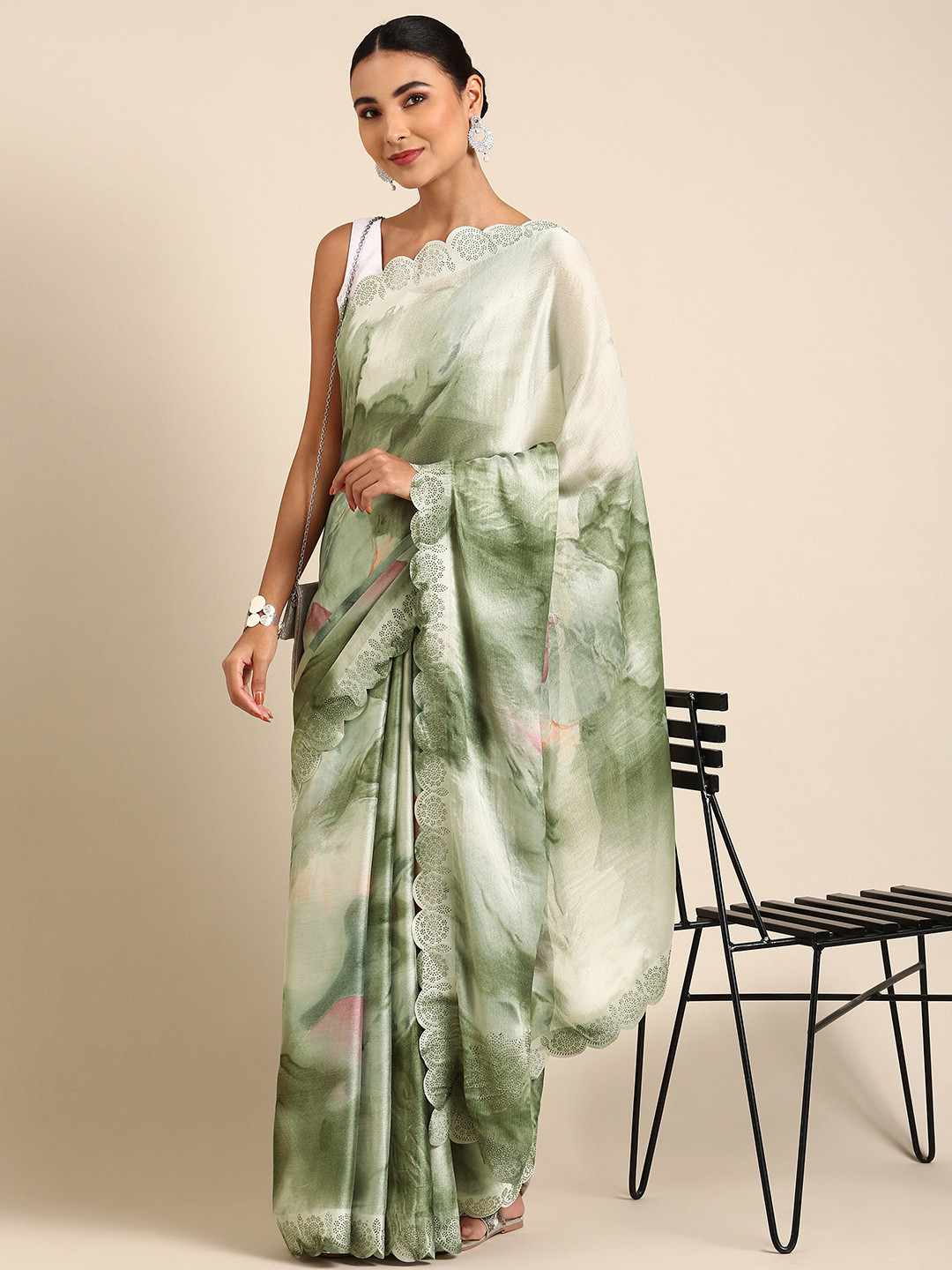 

Mitera Floral Pure Chiffon Saree, Olive