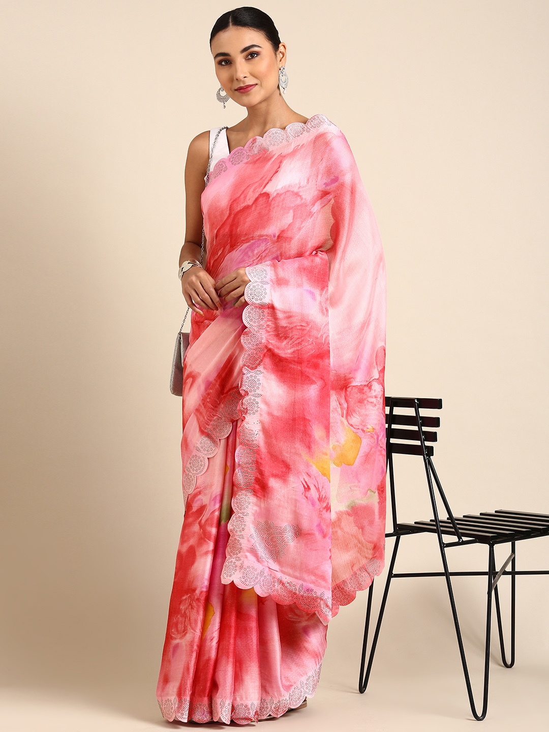 

Mitera Floral Pure Chiffon Saree, Pink