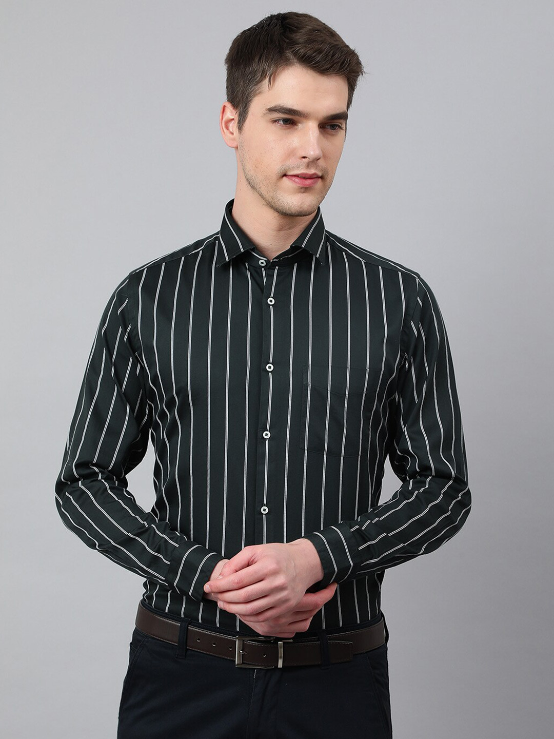 

Richlook Men Slim Fit Striped Formal Shirt, Green