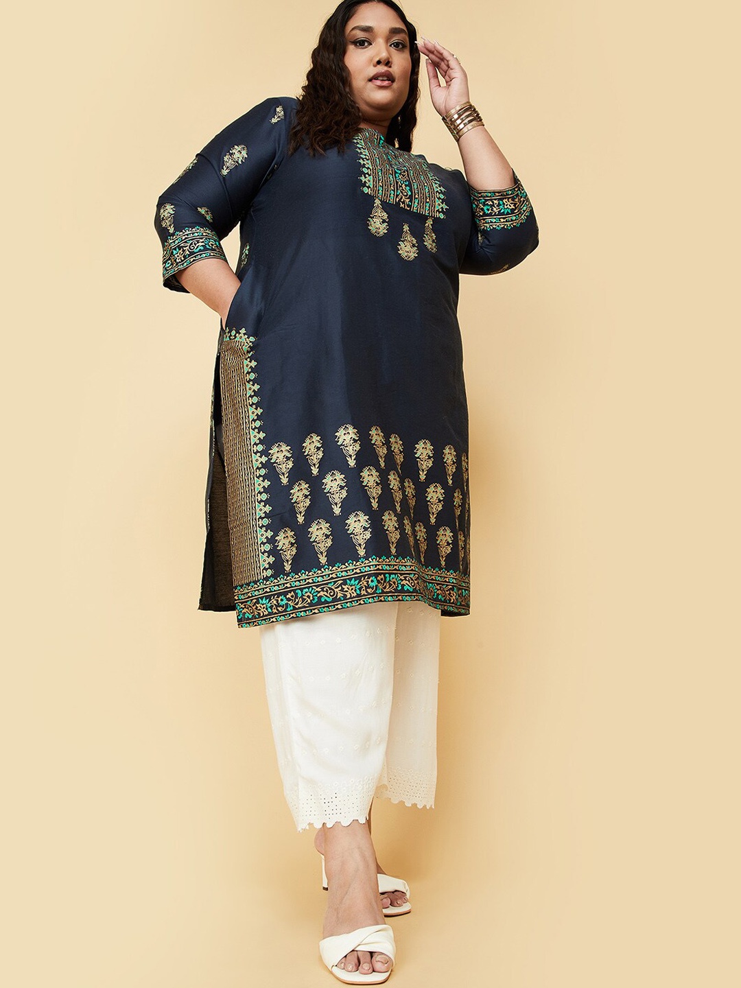 

max Plus Size Round Neck Ethnic Motifs Printed Kurta, Navy blue