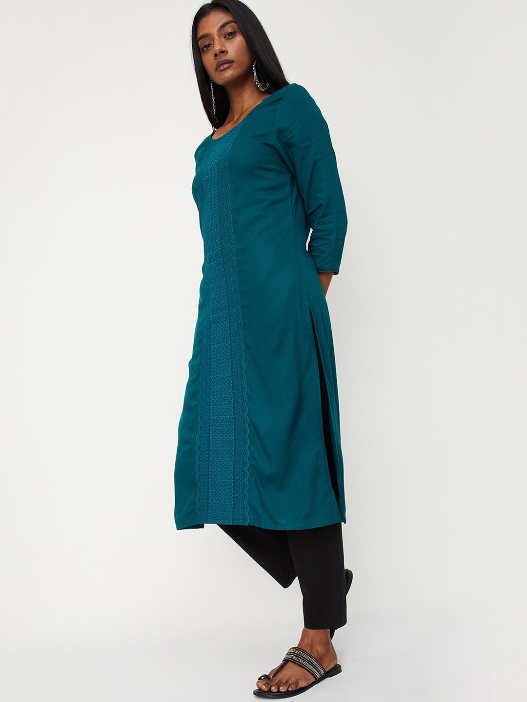 

max Women Ethnic Motifs Embroidered Thread Work Kurta, Teal