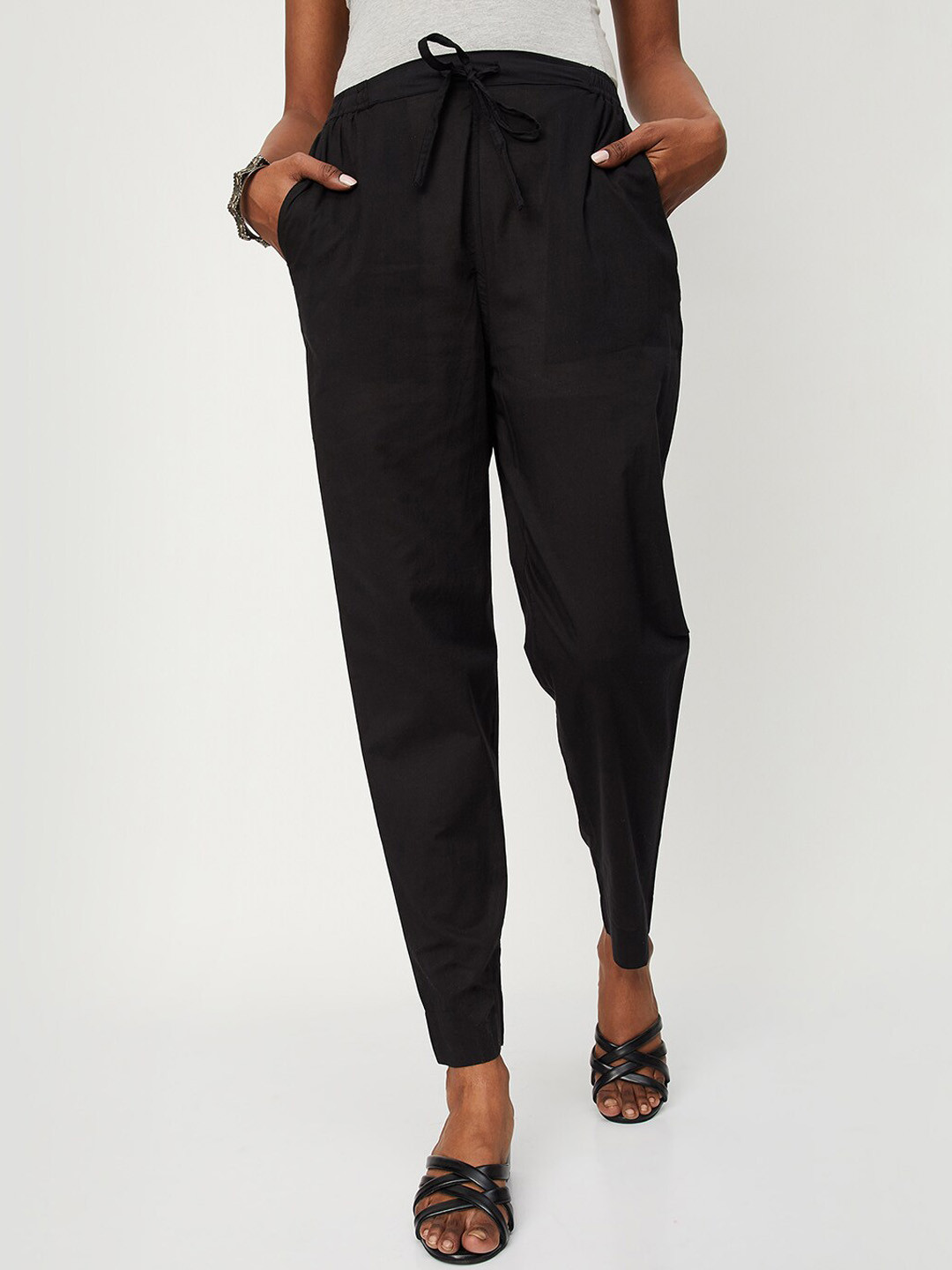 

max Women Cotton Trousers, Black