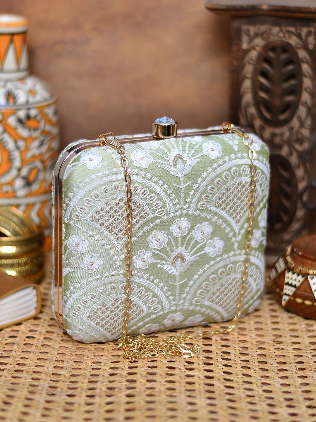 

ARTKLIM Women Embroidered Fabric Box Clutch, Green