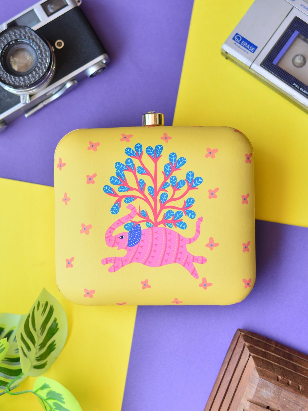ARTKLIM Women Printed Fabric Box Clutch, Yellow