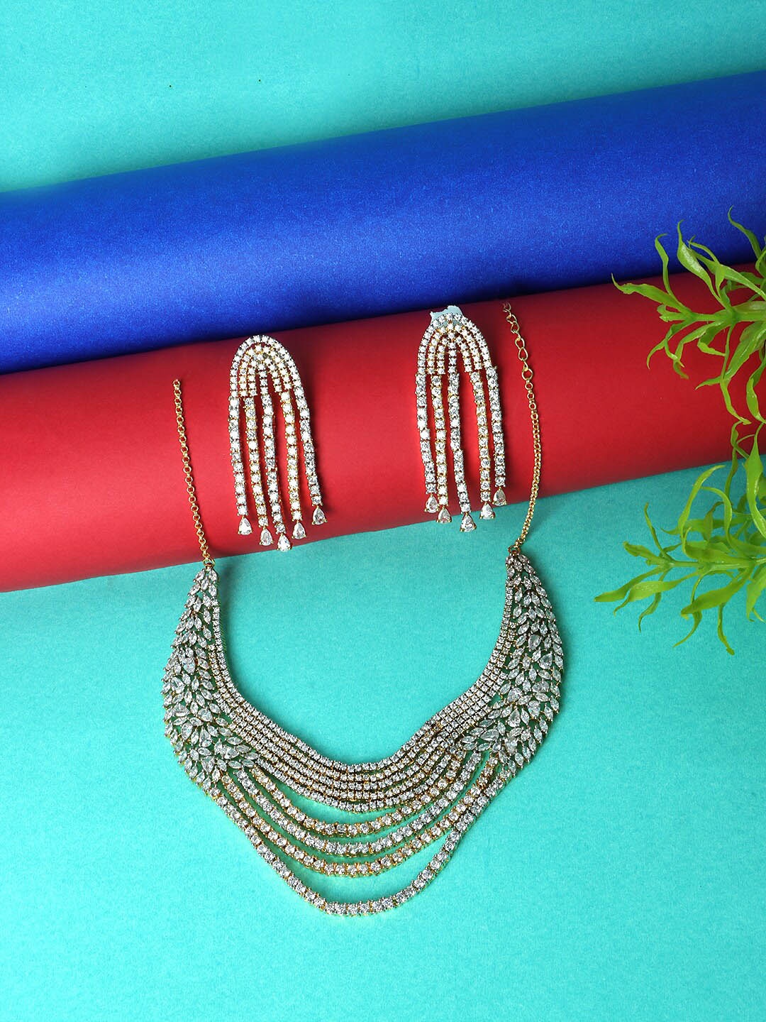 AURAA TRENDS American Diamond-Studded Jewellery Set, White