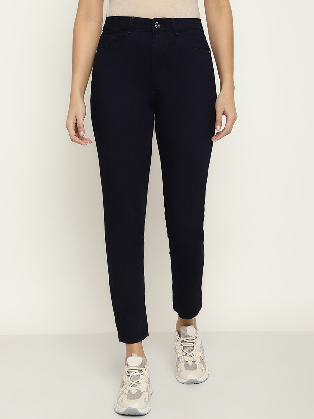 

METTLE Women Navy Blue Stretchable Jeans