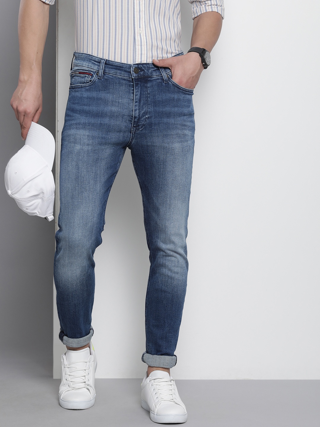 

Tommy Hilfiger Men Skinny Fit Heavy Fade Stretchable Jeans, Blue