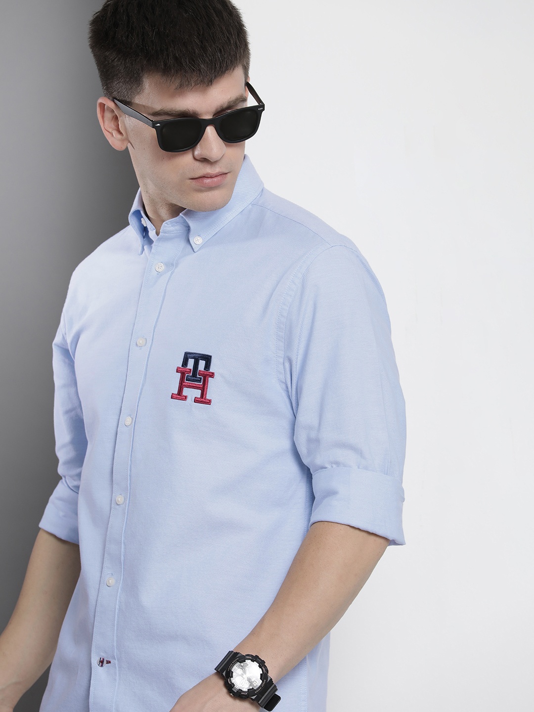 

Tommy Hilfiger Men Pure Cotton Casual Shirt With Brand Logo Detail, Blue