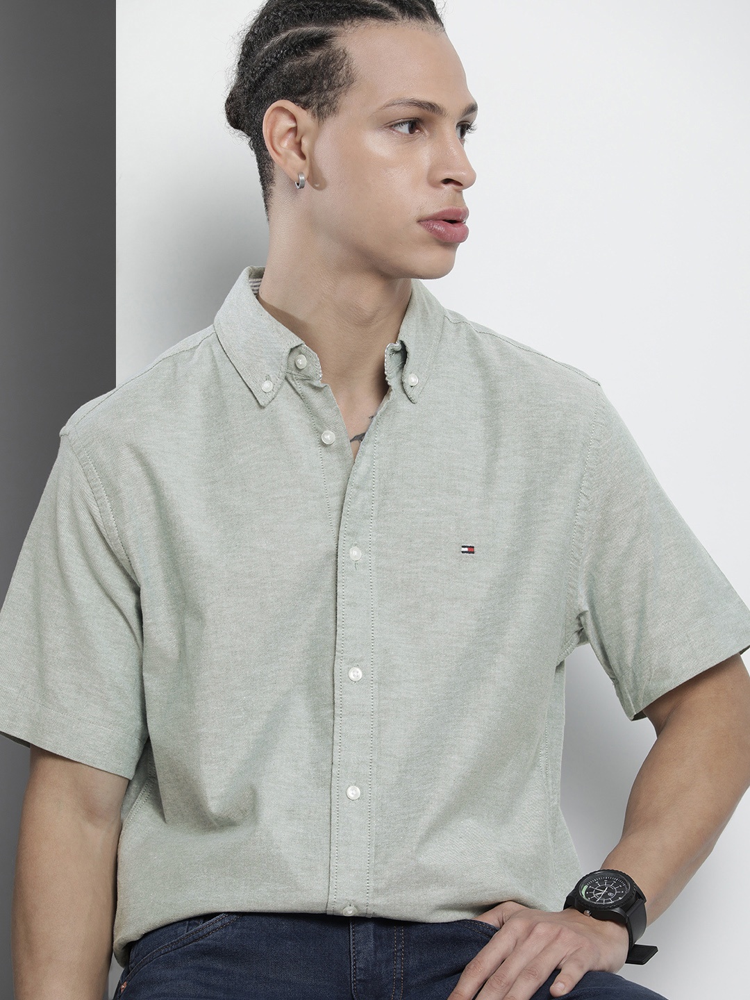 

Tommy Hilfiger Men Button-Down Collar Casual Shirt, Green