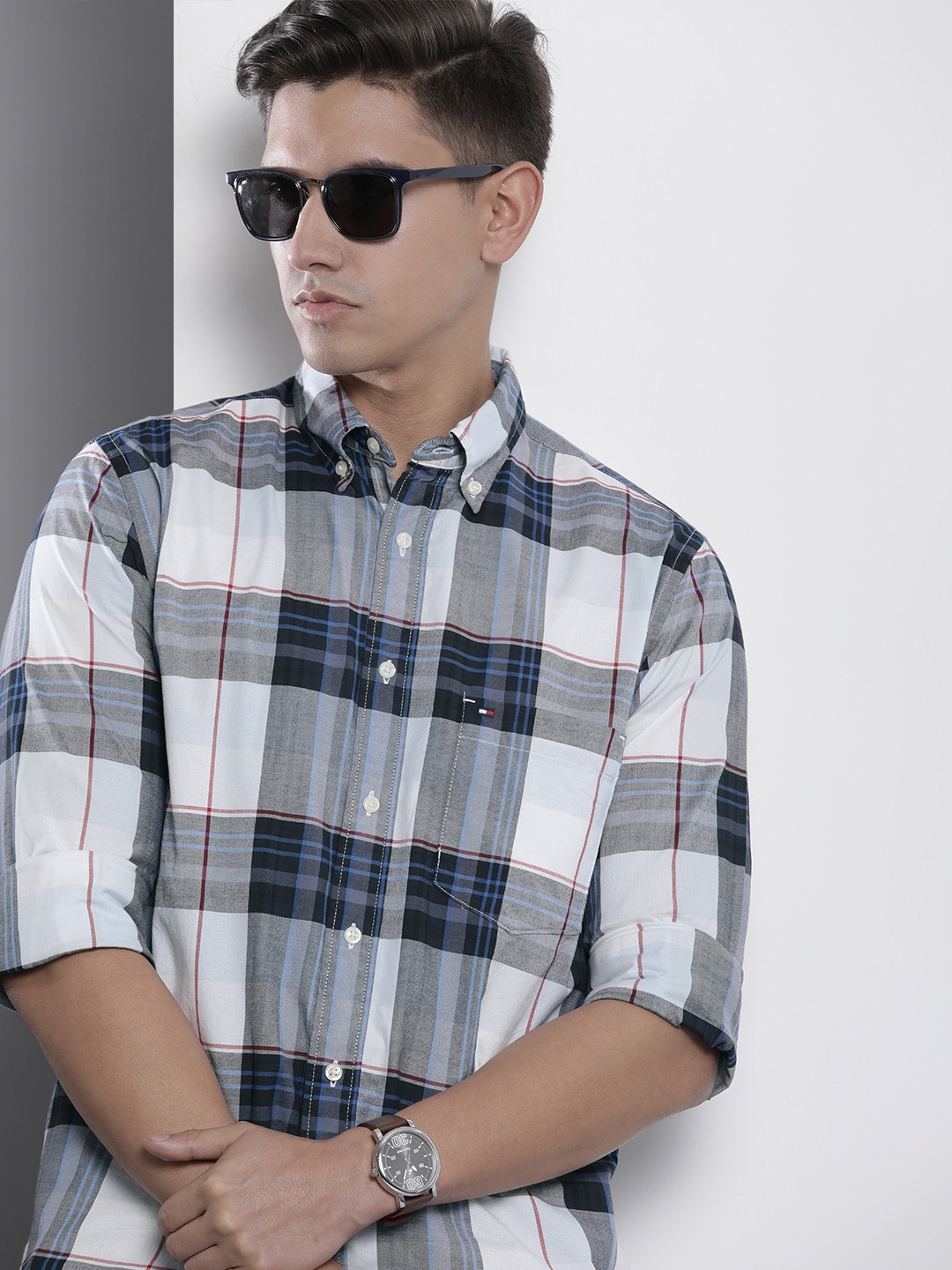 

Tommy Hilfiger Men Checked Casual Shirt, Multi