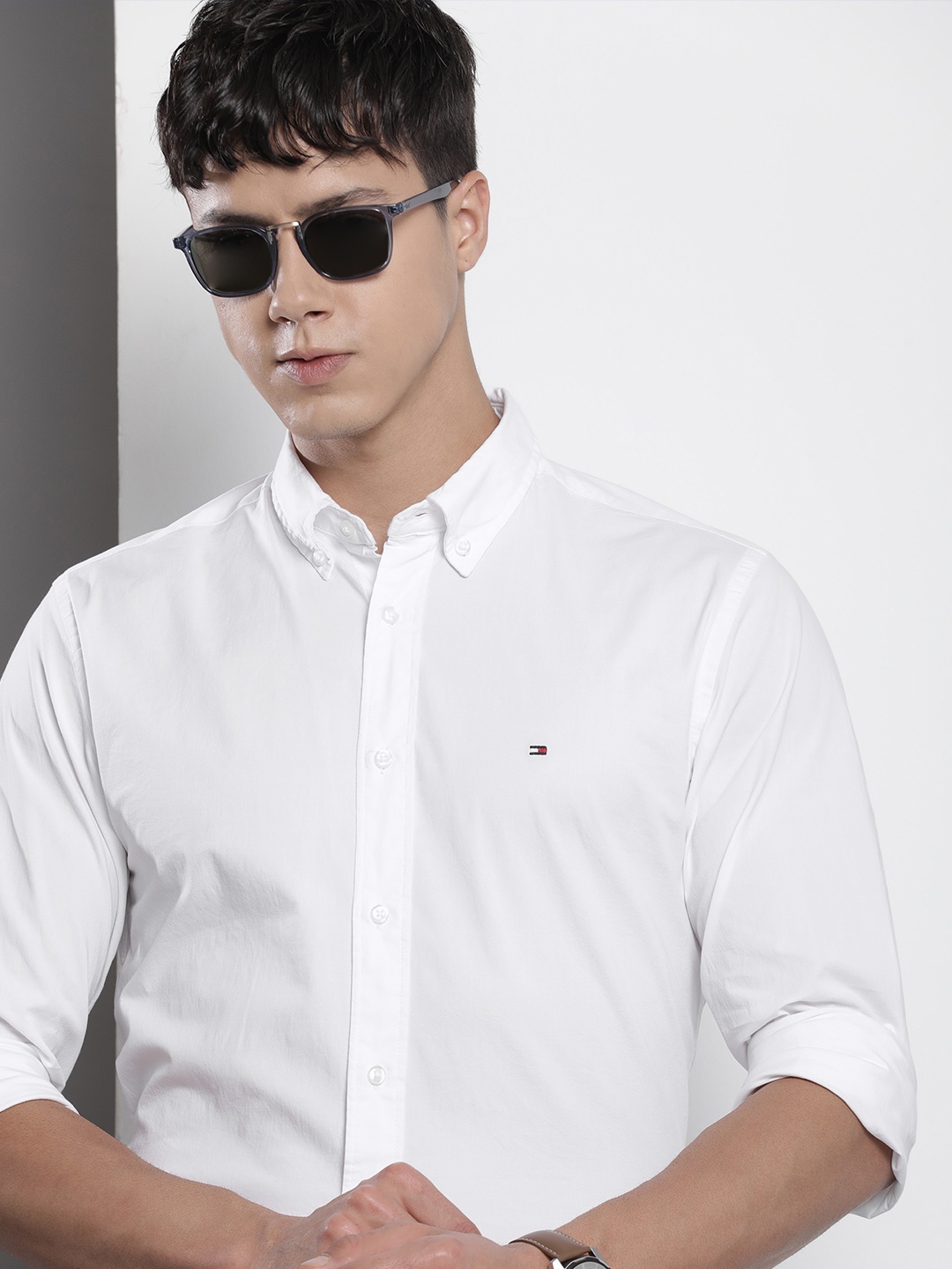 

Tommy Hilfiger Men Button-Down Collar Casual Shirt, White