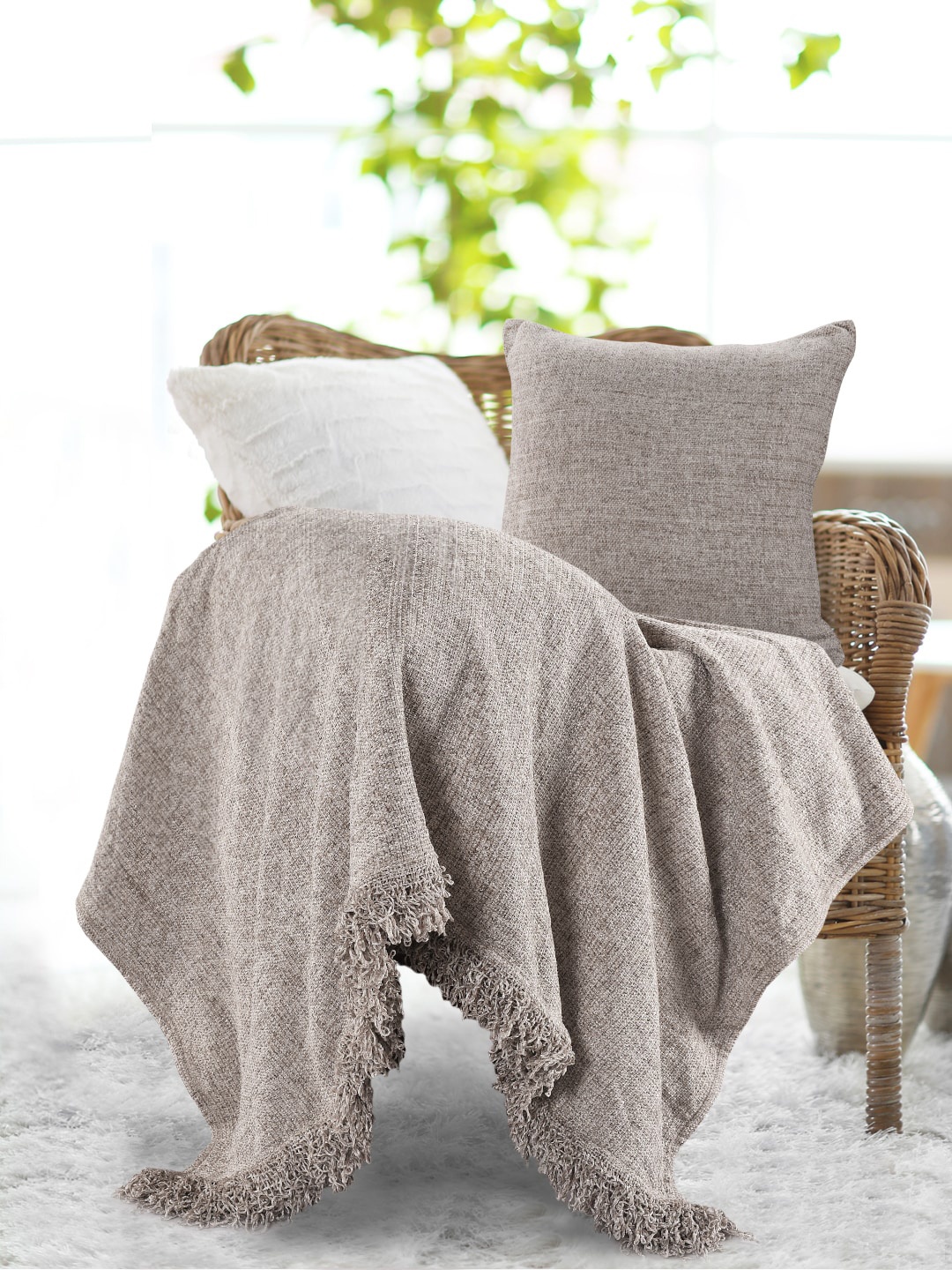 

SASHAA WORLD Textured Cotton Throw With Cushion, Grey