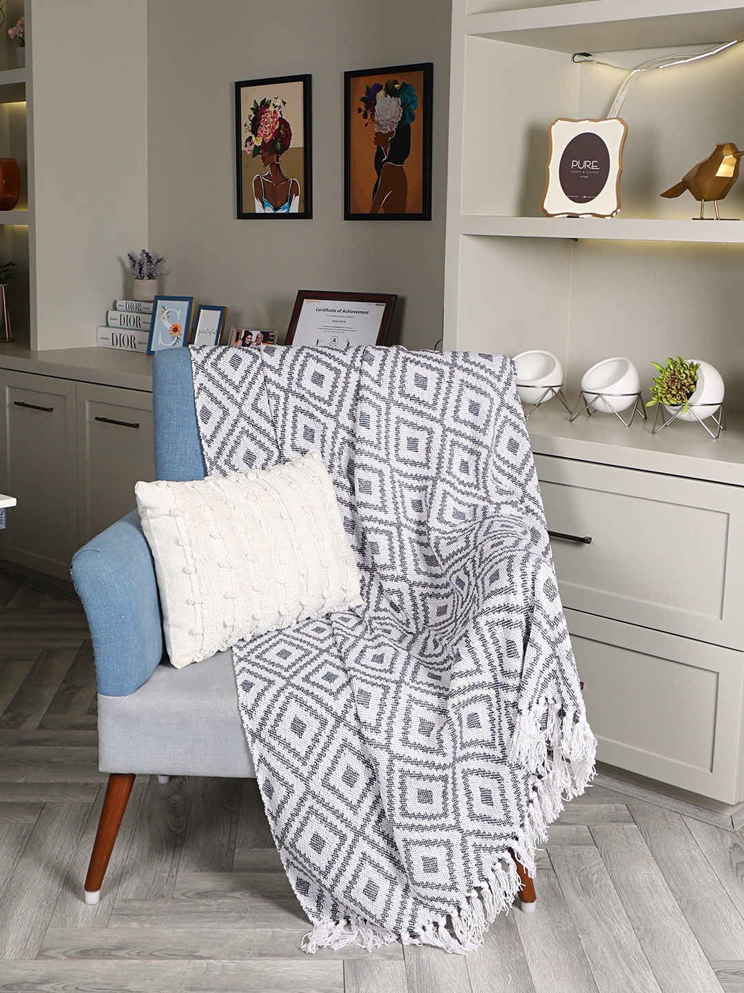 

SASHAA WORLD Woven Design Pure Cotton Throws, Grey