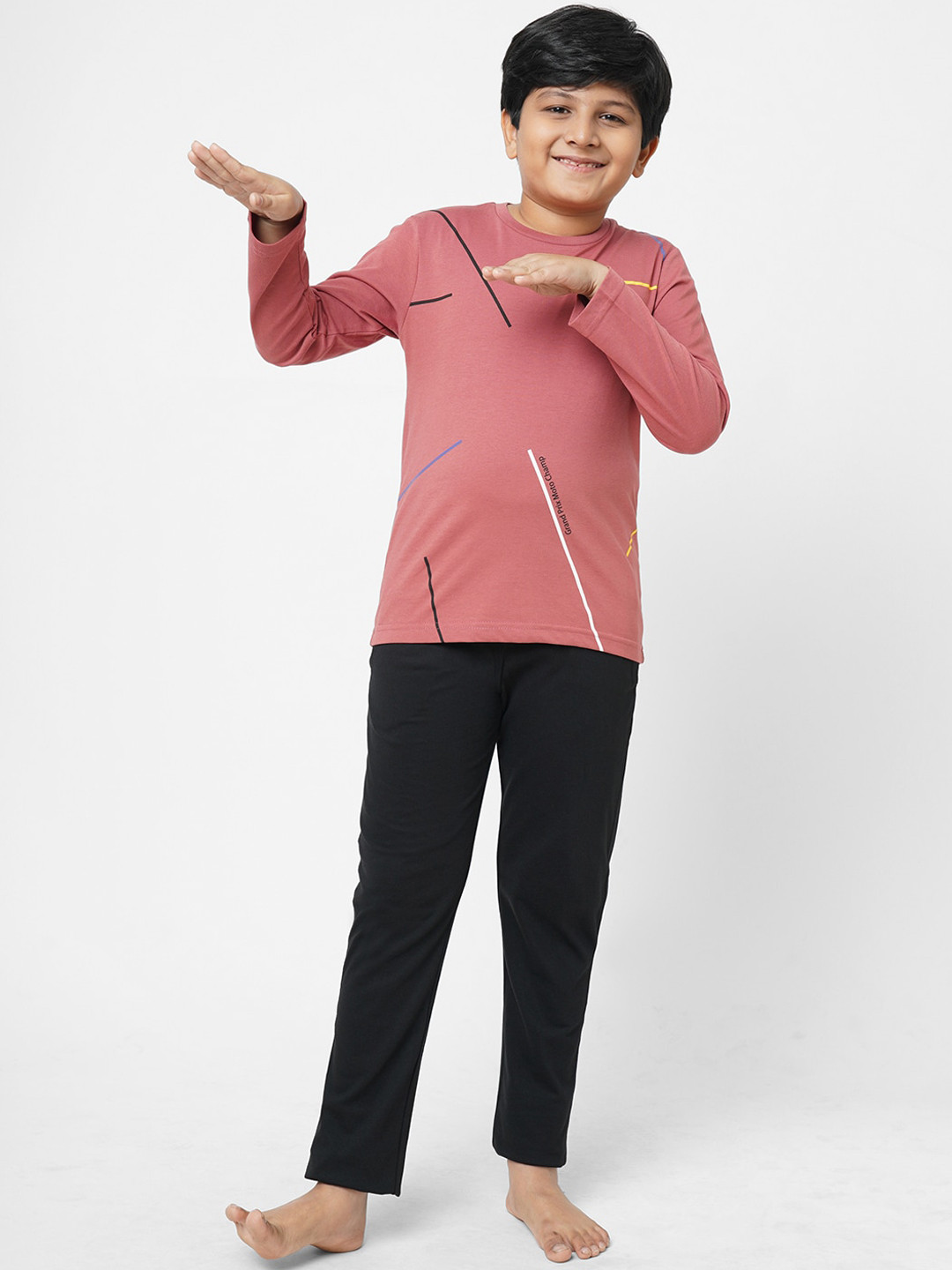 

Sweet Dreams Boys Typography Printed Night suit, Pink