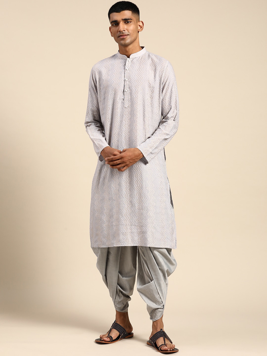 

KISAH Men Grey Pathani Kurta