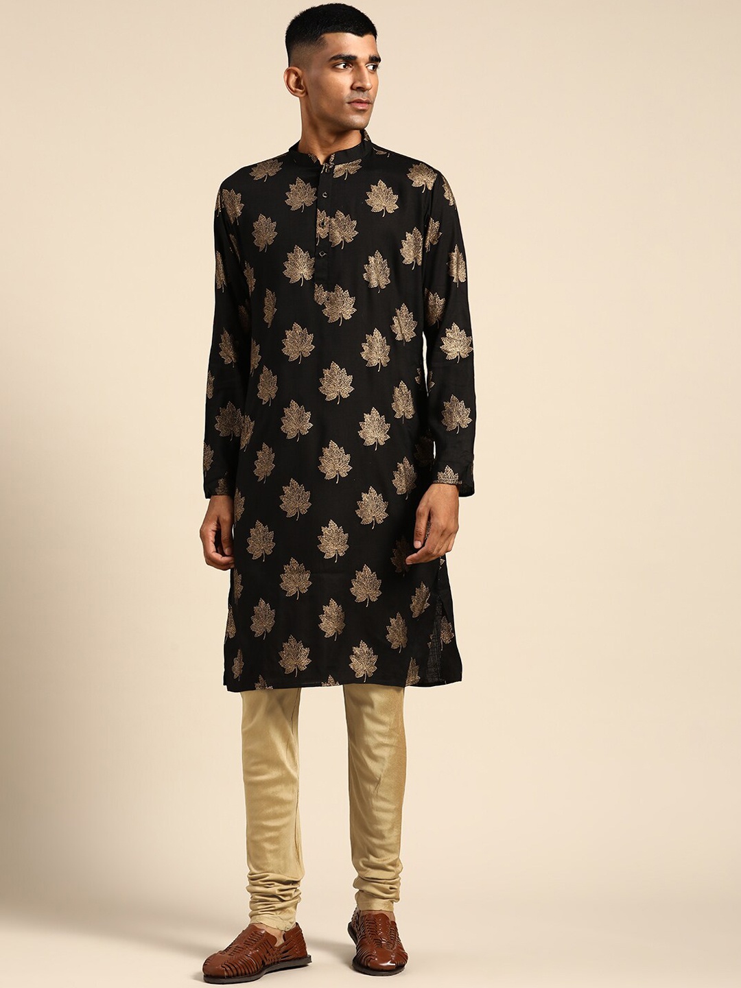 

KISAH Men Ethnic Motifs Printed Mandarin Collar Long Sleeves Cotton Silk Kurta, Black