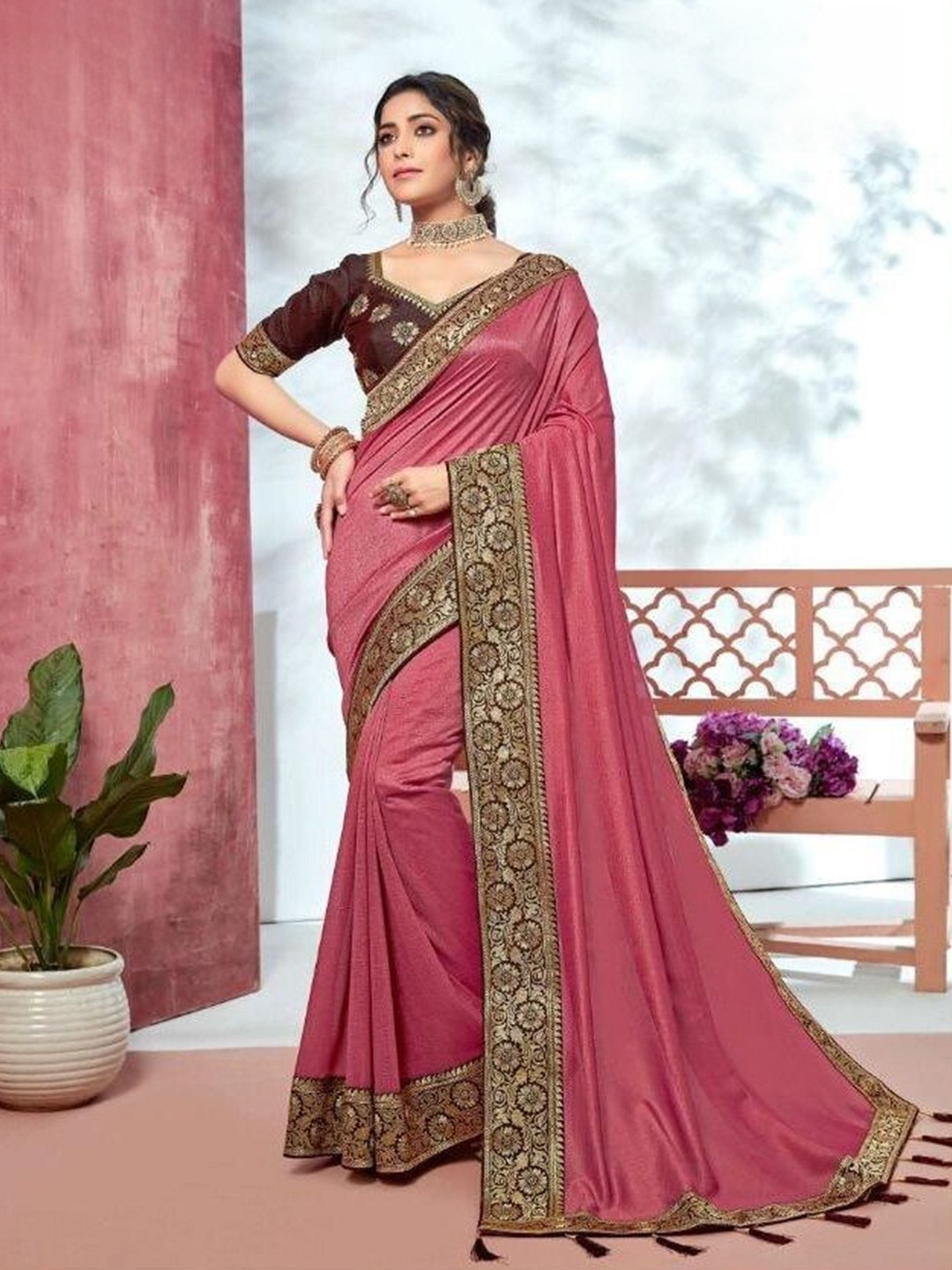 

SHAIBO SAREE Embroidered Silk Cotton Saree, Pink