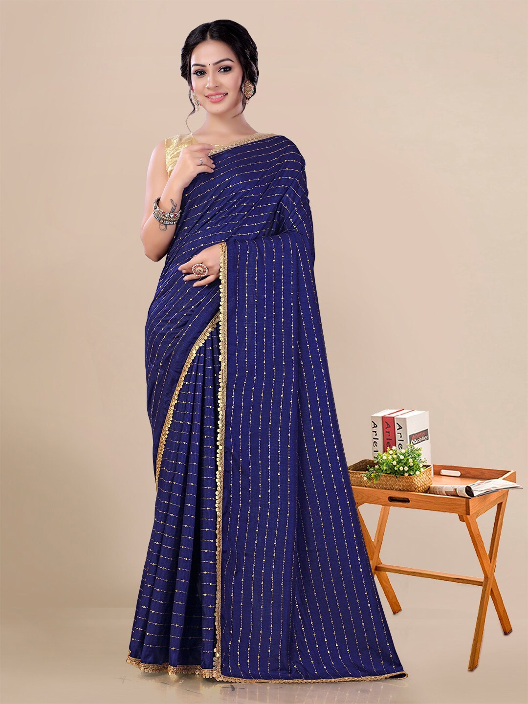 

KALINI Embellished Sequinned Maheshwari Saree, Blue