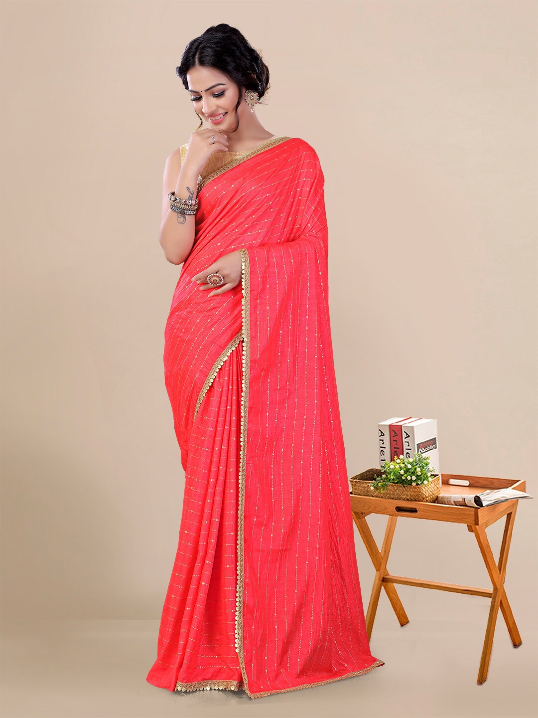 

KALINI Embellished Sequinned Maheshwari Saree, Peach