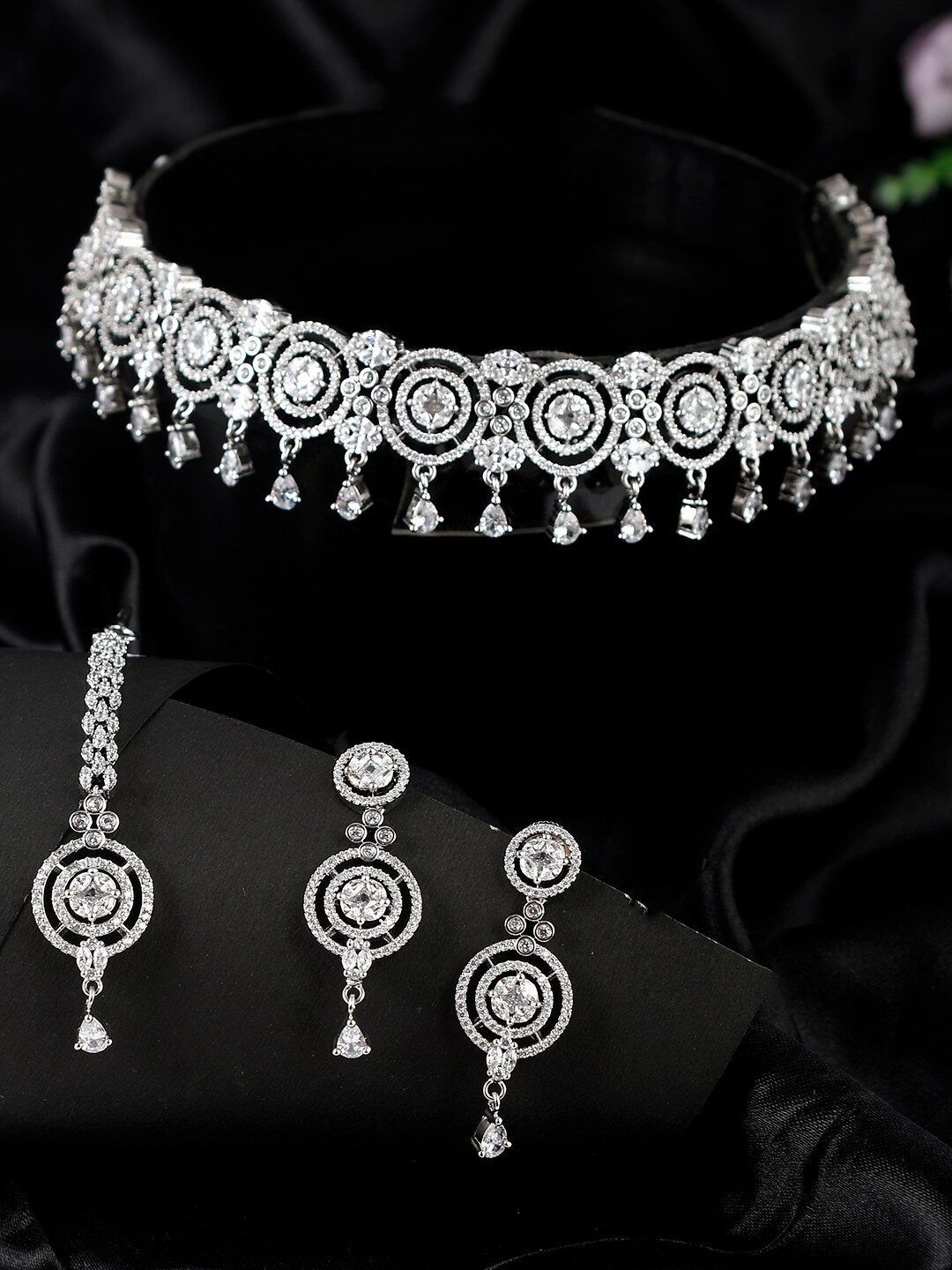 

Voylla Rhodium-Plated Stone-Studded Jewellery Set, Silver