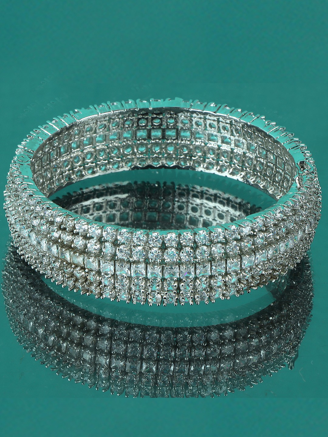 

AURAA TRENDS Rhodium-Plated AD-Studded Bangle, White