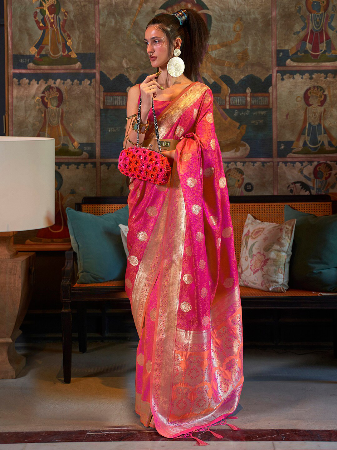 

Saree mall Woven Design Zari Kanjeevaram Sarees, Pink