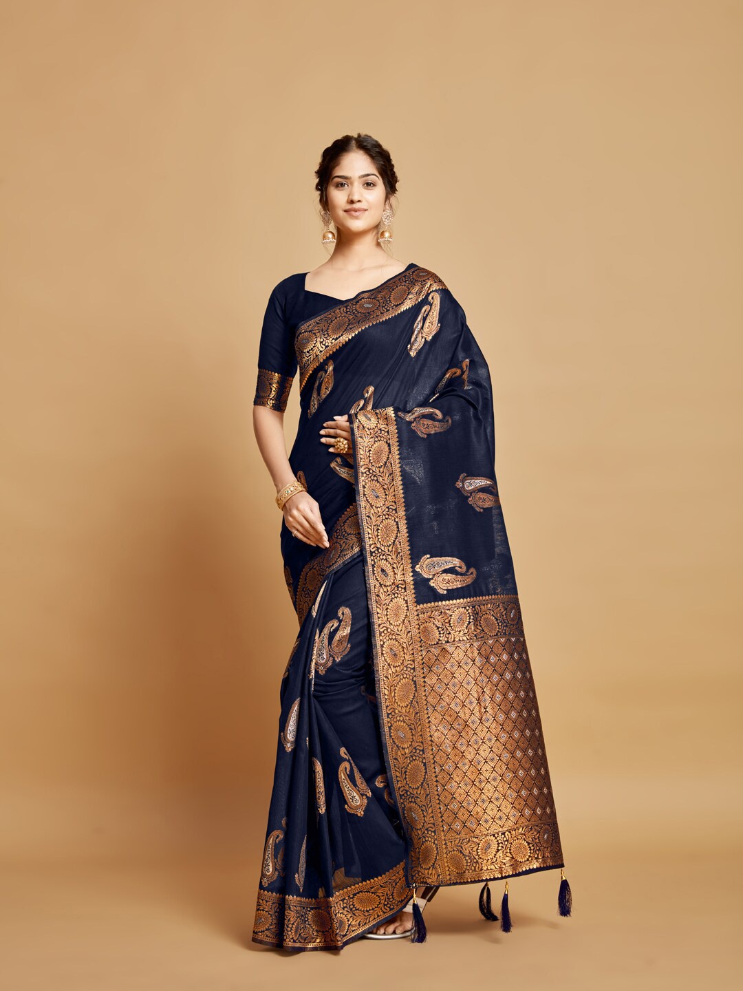 

GAJARAI Woven Design Zari Linen Blend Kanjeevaram Saree, Navy blue