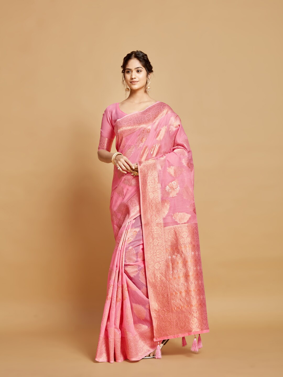 

GAJARAI Woven Design Linen Blend Kanjeevaram Saree, Pink