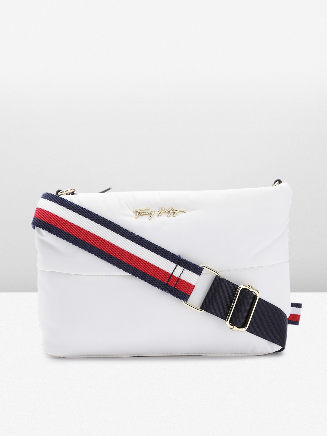 

Tommy Hilfiger Solid Sling Bag, White