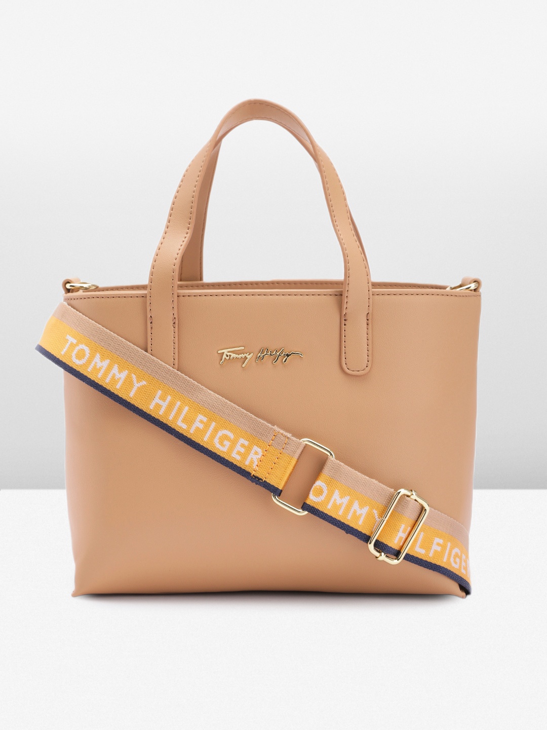 

Tommy Hilfiger Structured Handheld Bag, Brown