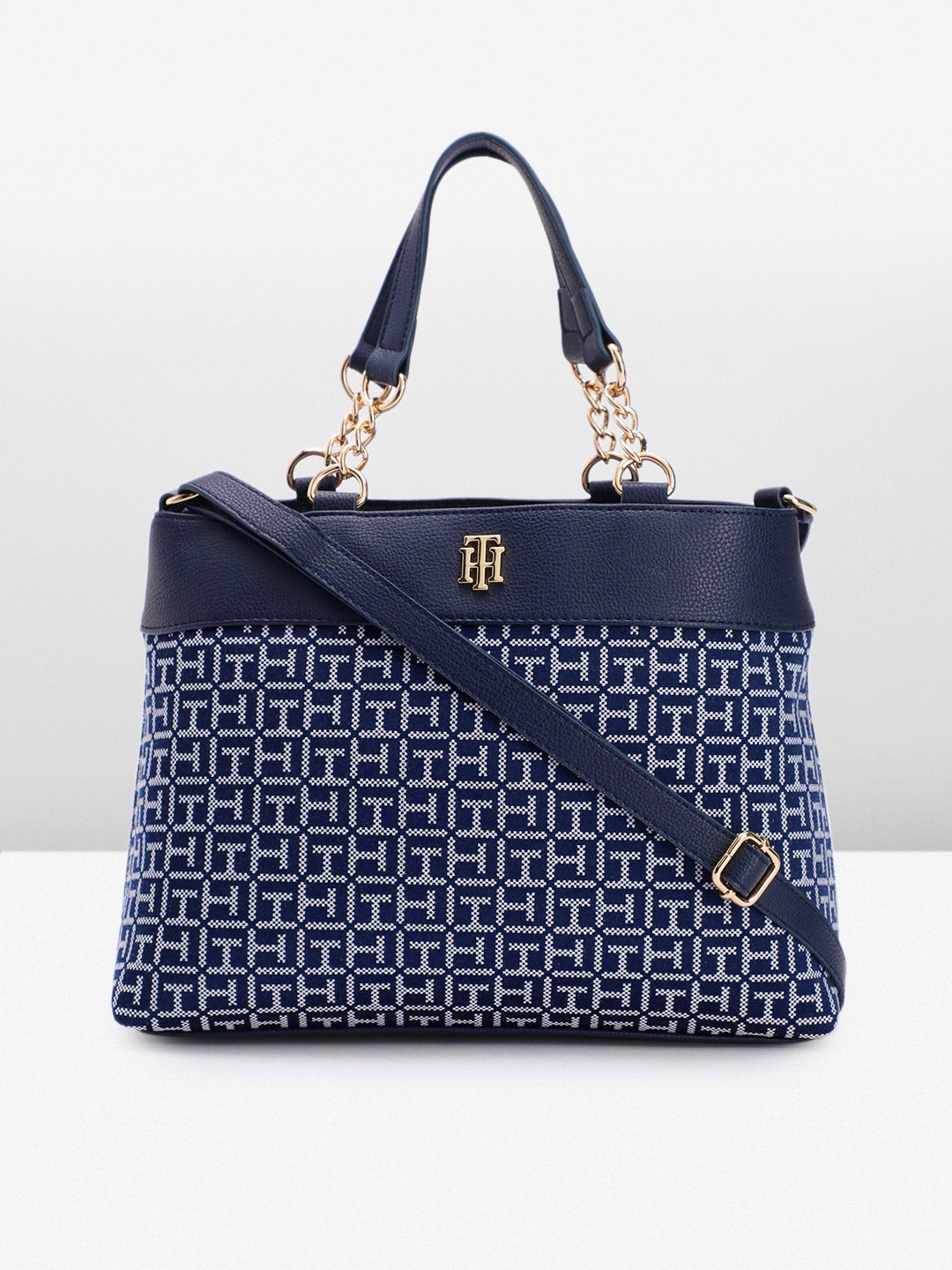 

Tommy Hilfiger Textured Handheld Bag, Navy blue