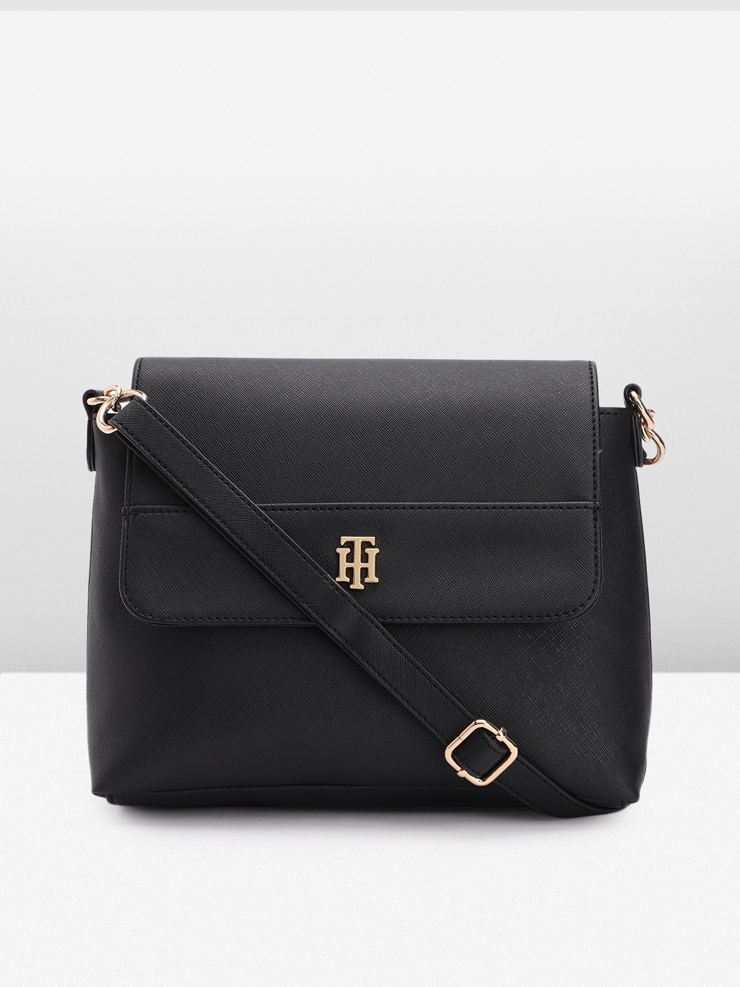 

Tommy Hilfiger Structured Sling Bag, Black
