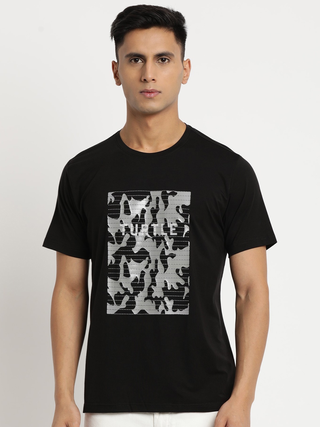 

Turtle Men Printed Cotton Slim Fit T-shirt, Black