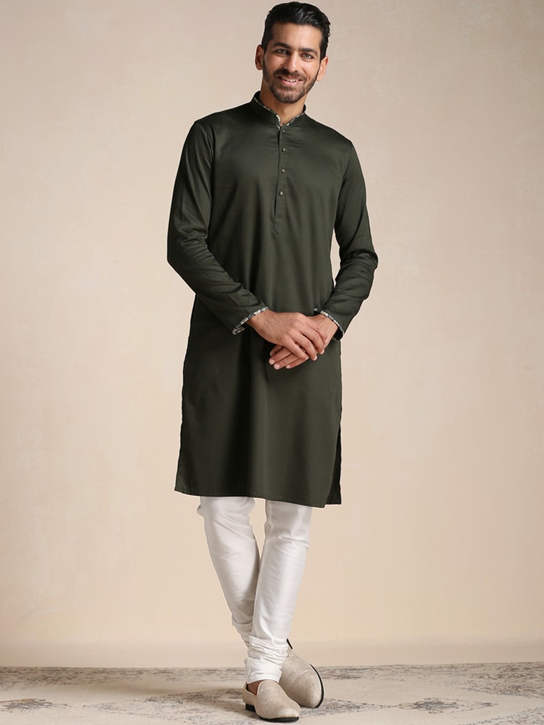 

Manyavar Full Sleeves Cotton Kurta, Green