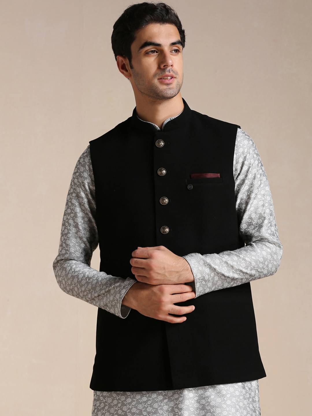 

Manyavar Men Sleeveless Nehru Jacket, Black