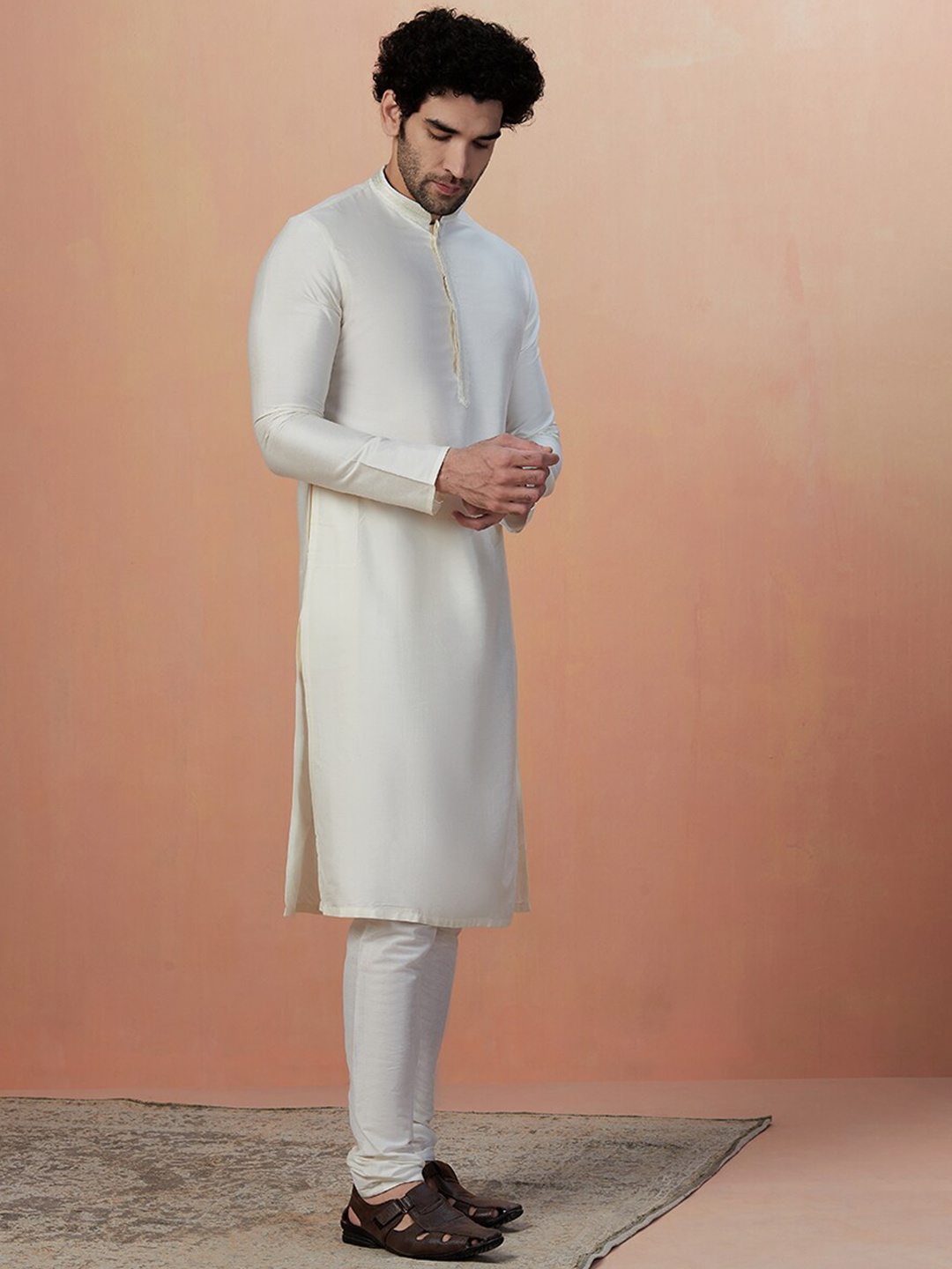 Manyavar Men Mandarin Collar Kurta with Churidar, Cream