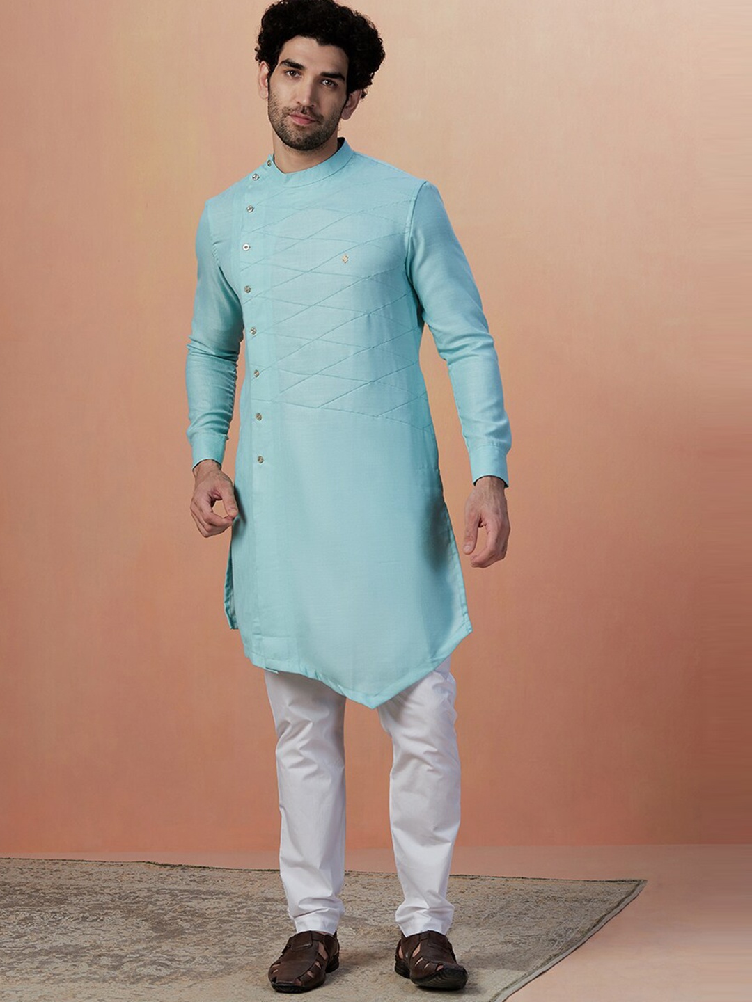 

Manyavar Mandarin Collar Angrakha Kurta, Green