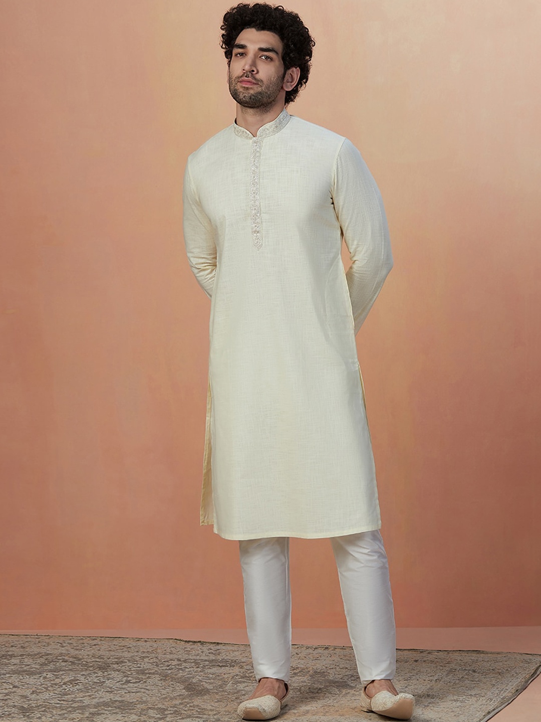 

Manyavar Men Pure Cotton Kurta with Pyjamas, Cream