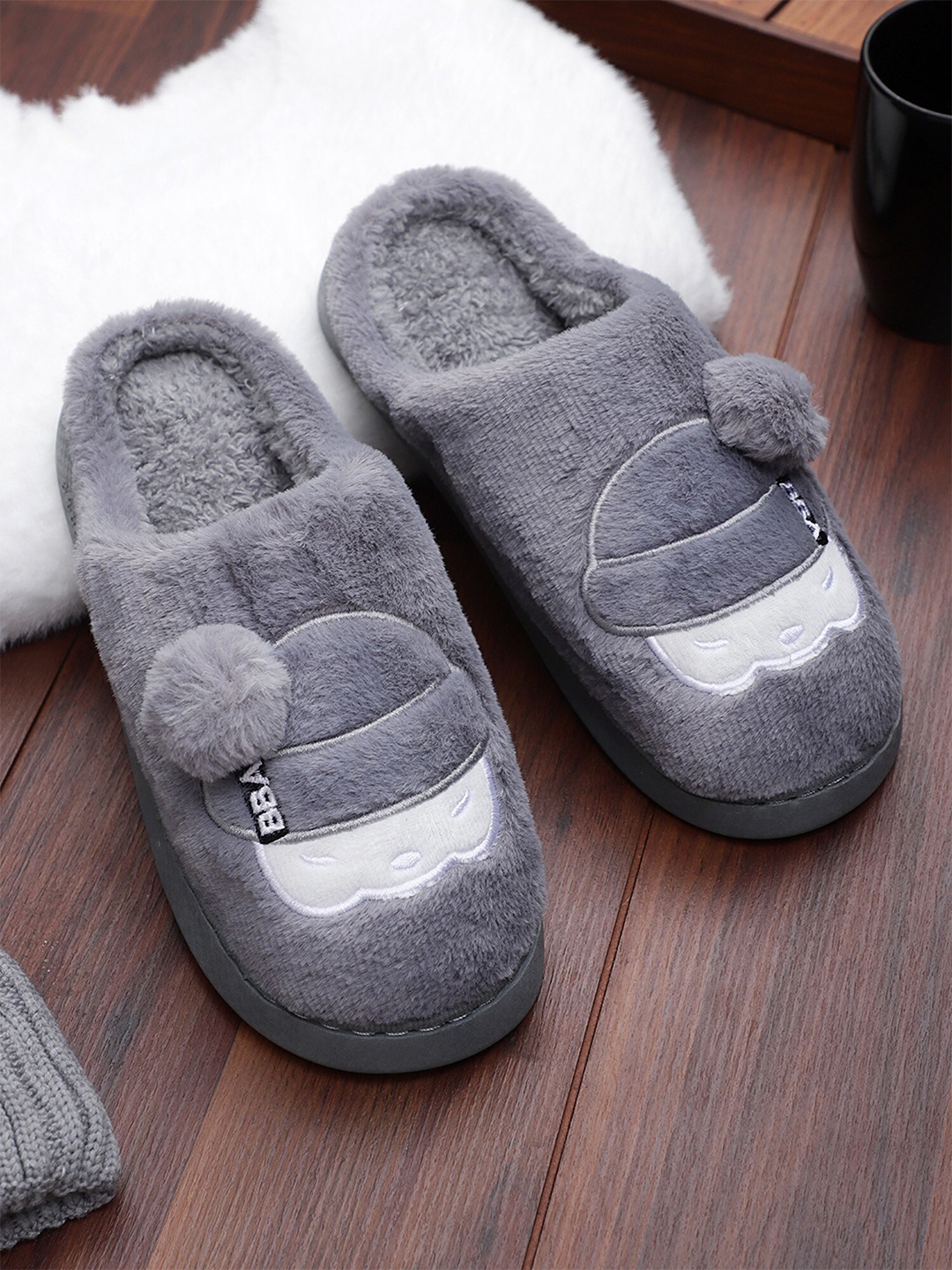 

Pampy Angel Women Printed Room Slippers, Grey